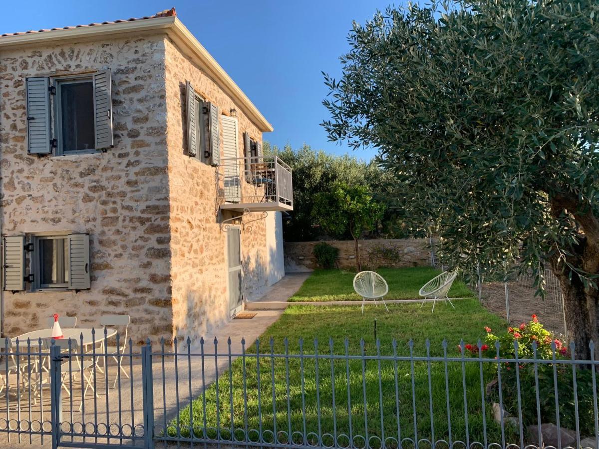 Messinian Stone House Villa Exterior photo